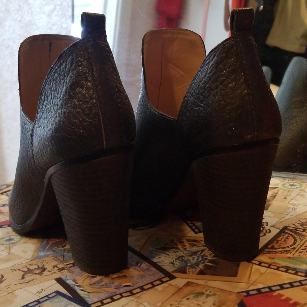 Gray booties - Picture 3 of 4